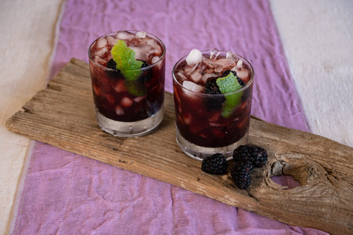 coffe-berries-koloa-rum