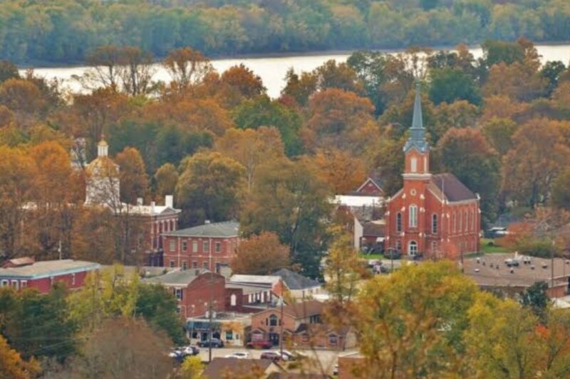 8 Peaceful Small Towns in Indiana Known for History, Nature and Scenic Views